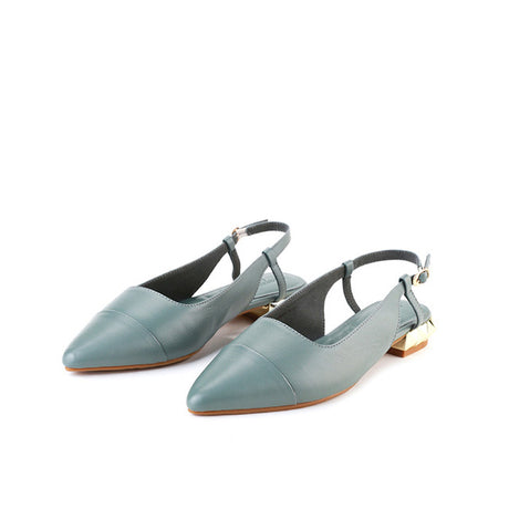 Grace Davin In Green