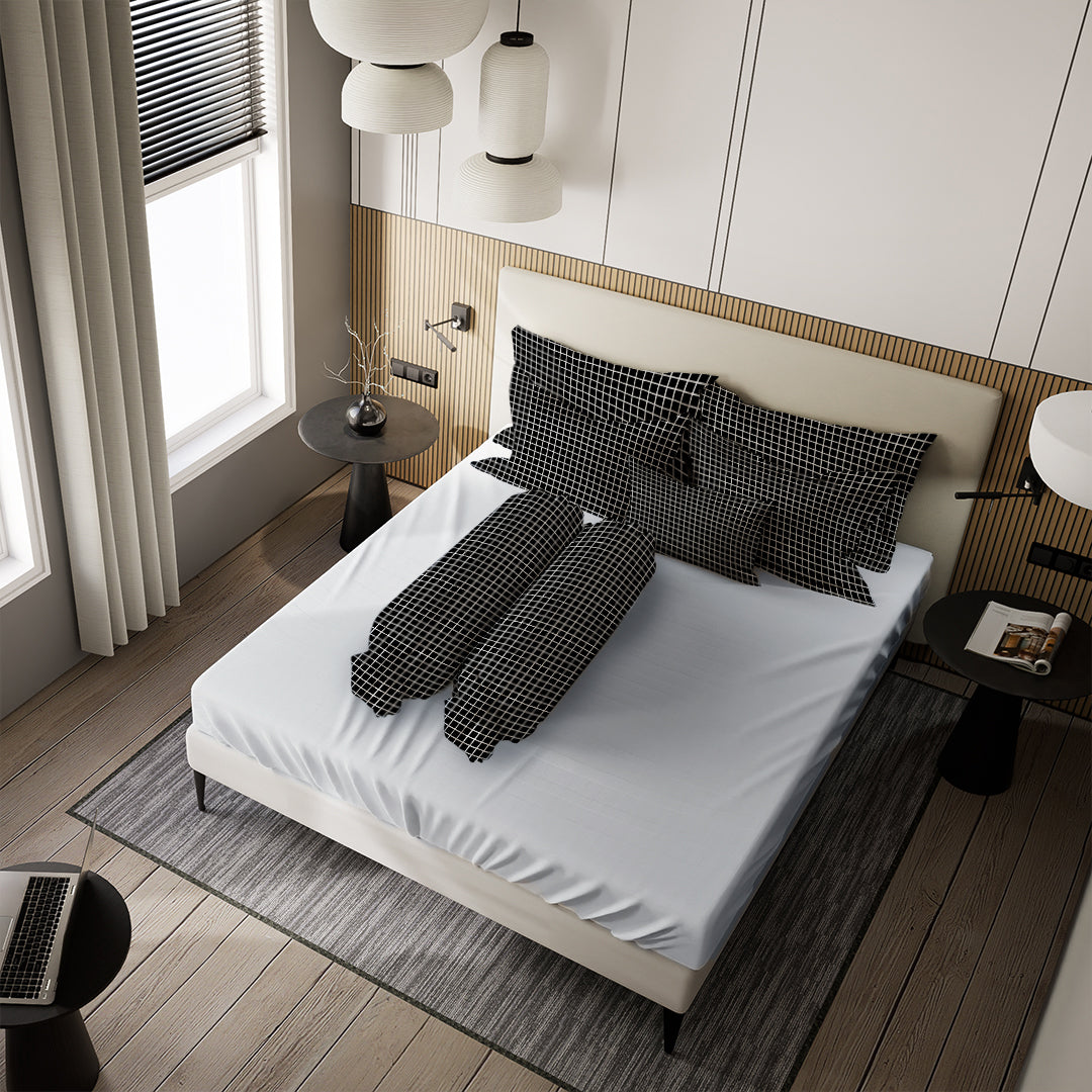 Sprei Nyenyak Aesthetic Motif Kotak Black and White