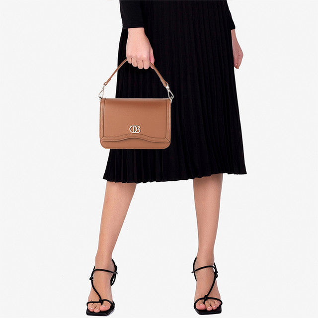 Obermain Bags Wanita Chloe Sling In Brown