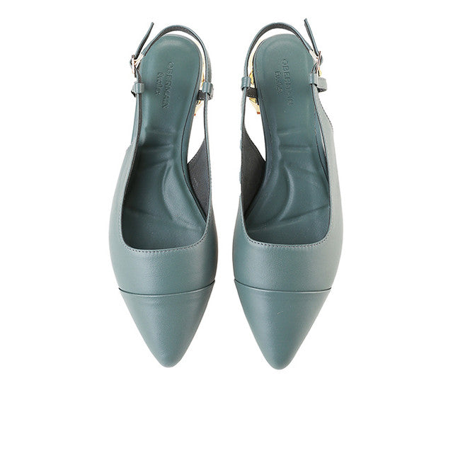 Grace Davin In Green