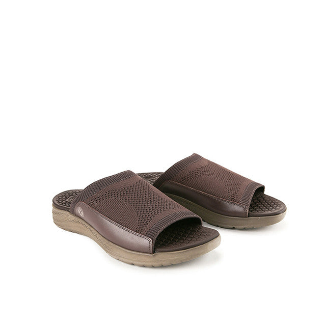 Hush Puppies Sandal Pria Activate Knit Slide In Brown