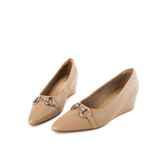 Beverly Hera In Beige