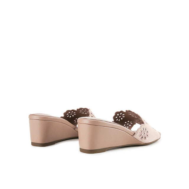 Hush Puppies Sandal Wanita Marion Amber Slip On In Taupe