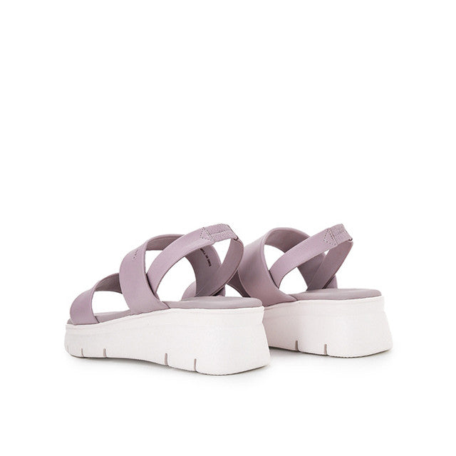 Nicky Holden In Lilac