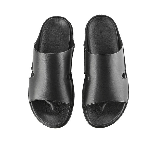 Jason Markus In Black