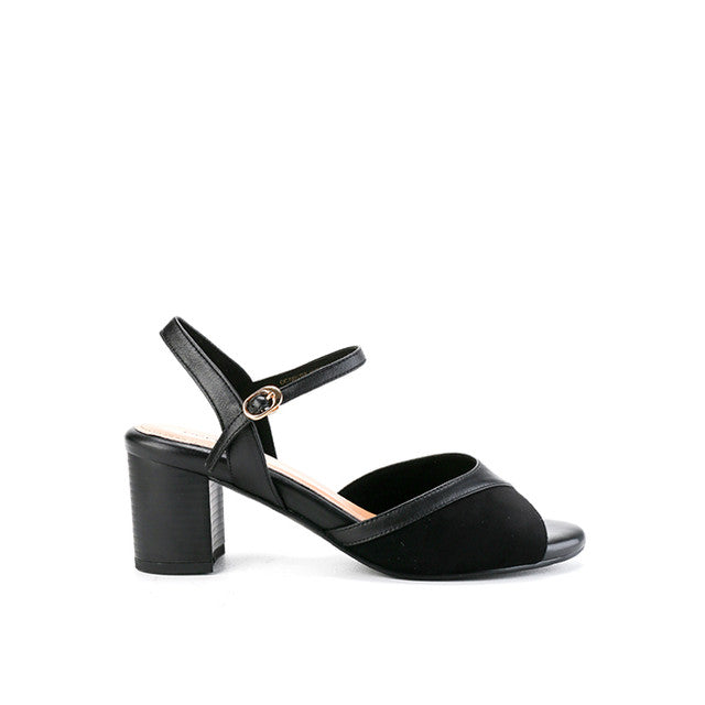 Obermain Footwear  Wanita Nivia Dorian In Black