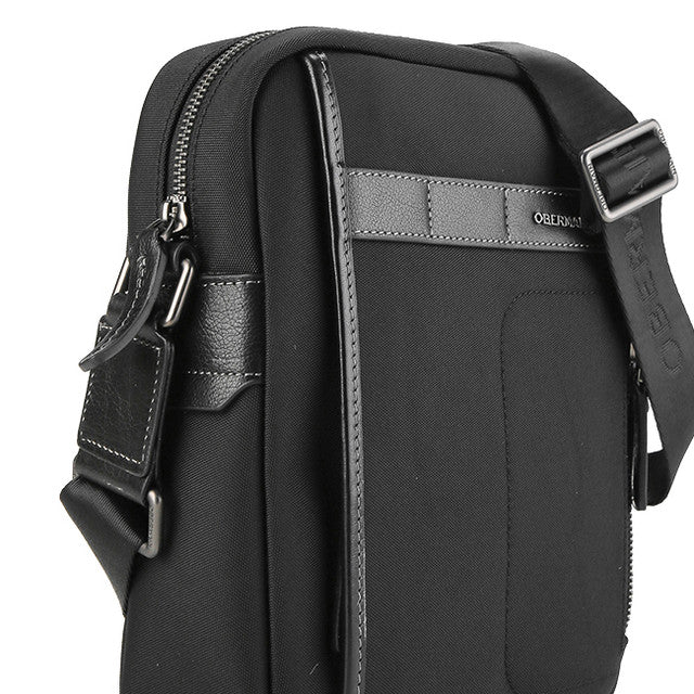 Ben Sling Bag In Black