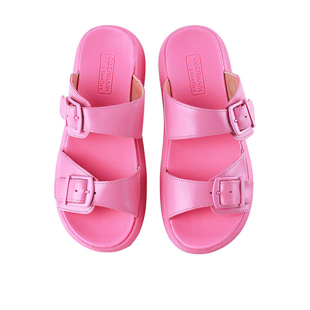 Nasya Demi In Fuchsia