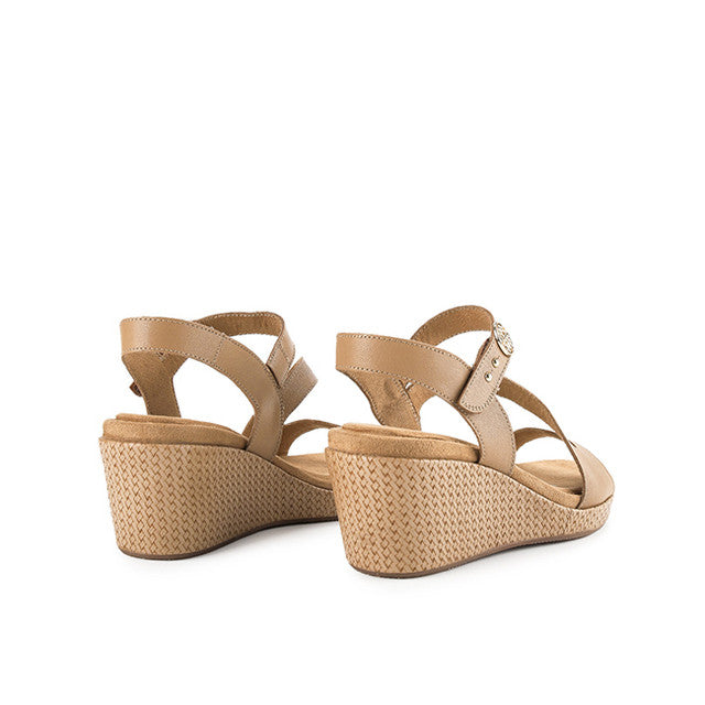 Hush Puppies Sandal Wanita Sling Back Willow Slingback In Tan