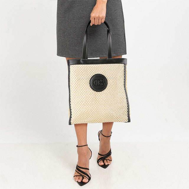 Aliyah Tote Bag In Black