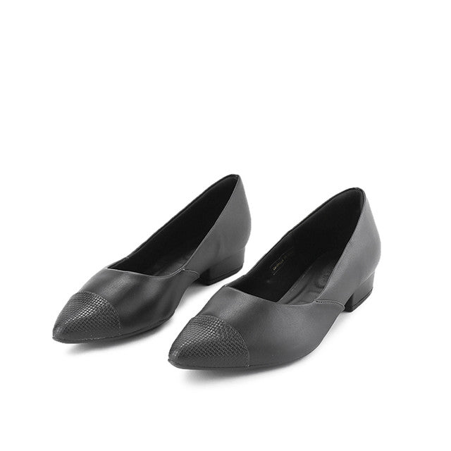 Bennie Gilma In Black