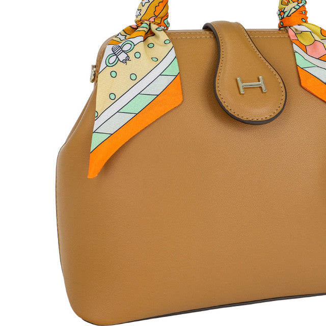 Dion Top Handle L In Tan