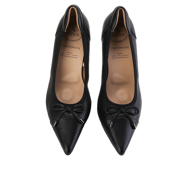 Anissa Gabrina In Black