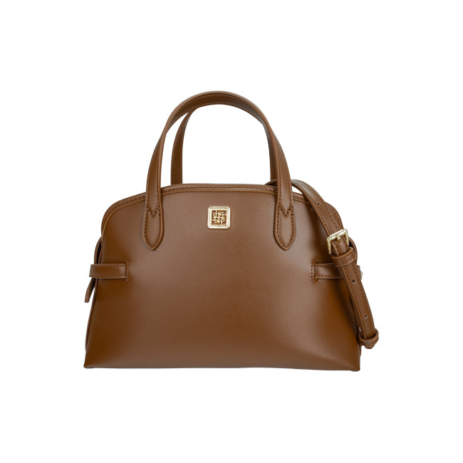 Elsie Satchel (S) In Camel