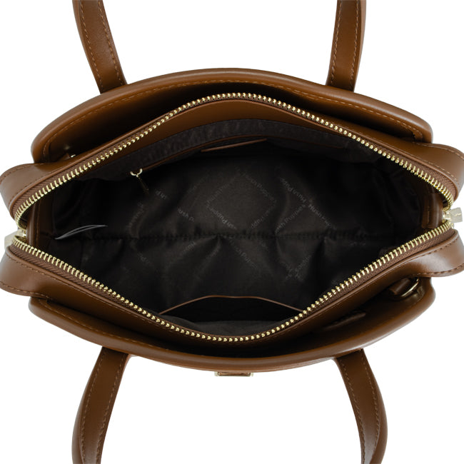 Elsie Satchel (S) In Camel
