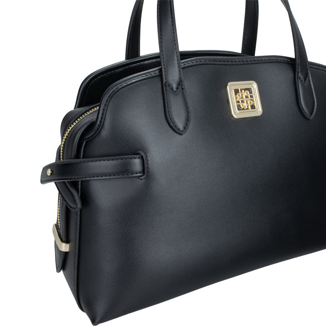 Elsie Satchel (M) In Black