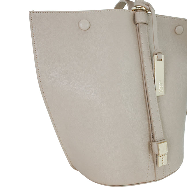 Delica Hobo 8 Ways In Sand