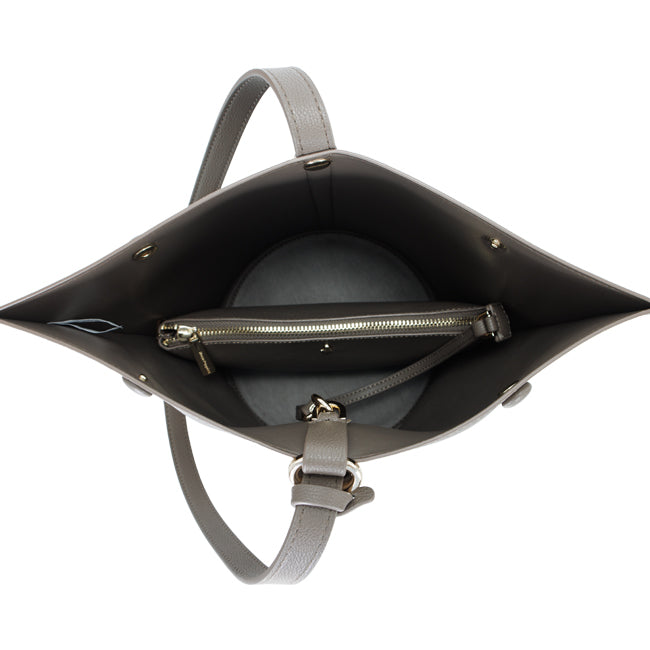 Delica Hobo 8 Ways In Taupe