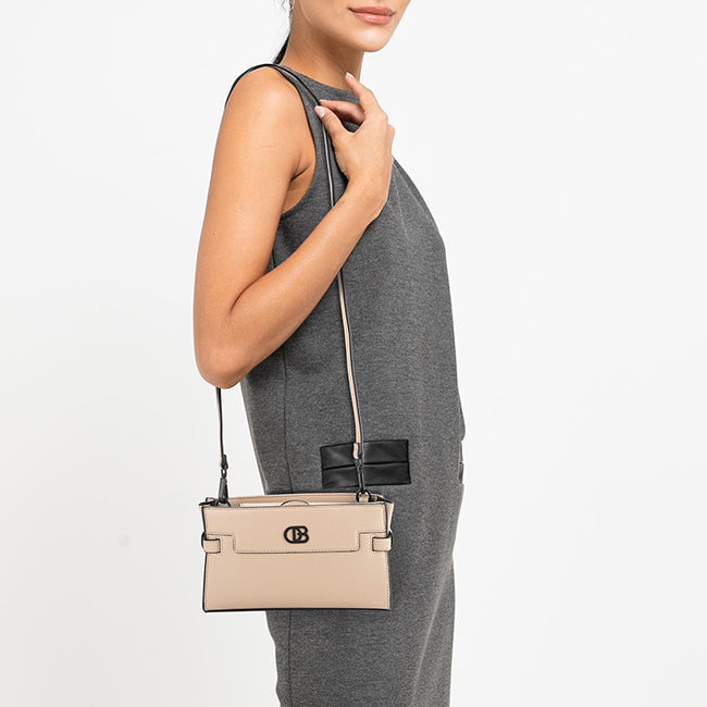 Bailey Crossbody Bag In Beige