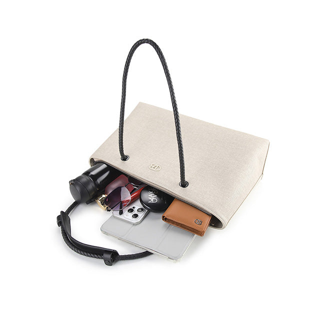 Obermain Women Carmia Tote Bag