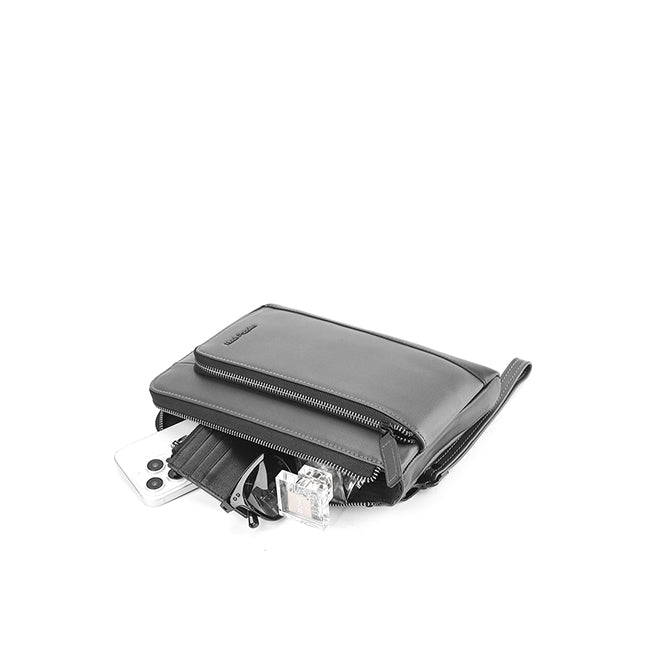 Victor Clutch In Grey