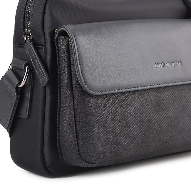 Hush Puppies Pria Molly Messenger Bag In Black
