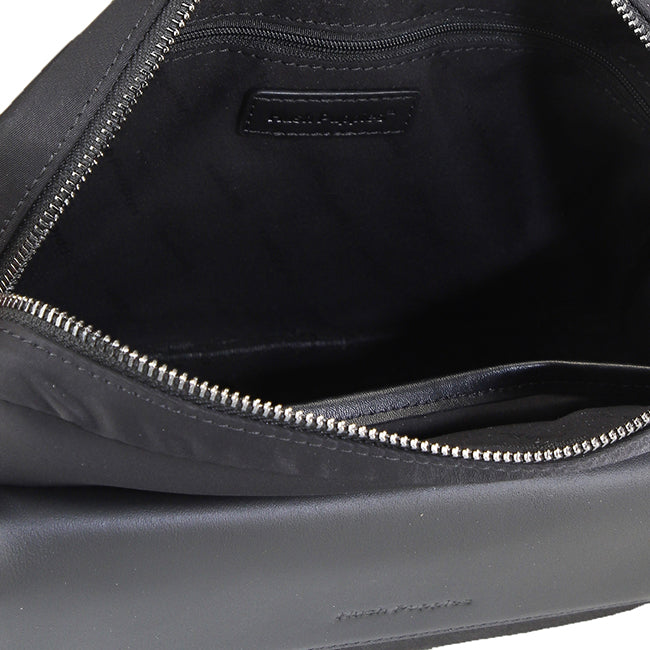 Hush Puppies Pria Molly Messenger Bag In Black