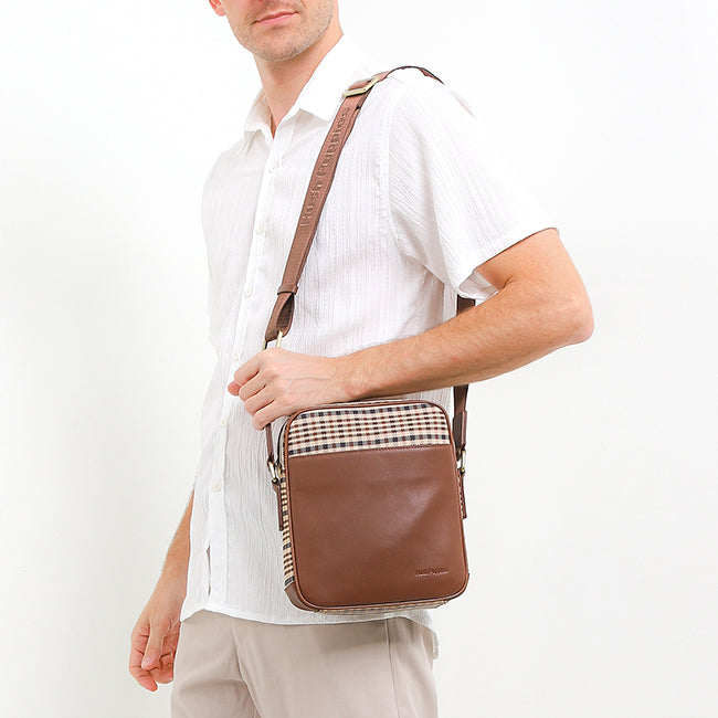 Teddy Sling Bag In Brown