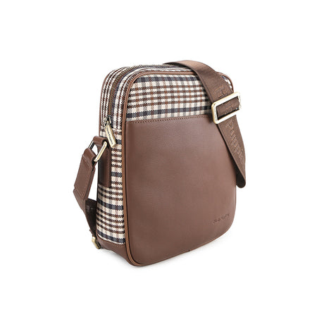 Teddy Sling Bag In Brown