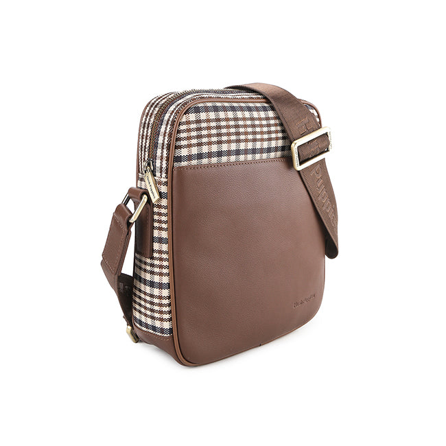 Teddy Sling Bag In Brown