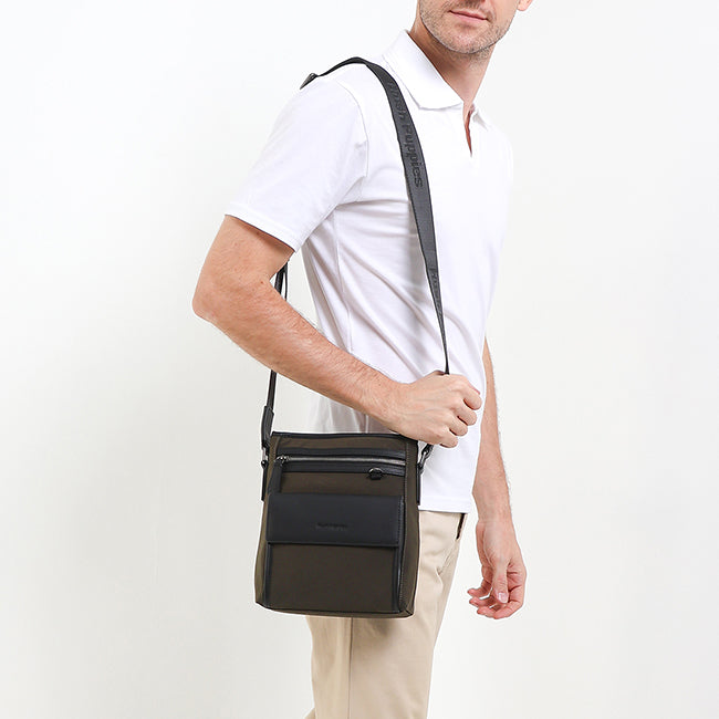 Hush Puppies Pria William Sling Bag In Khaki