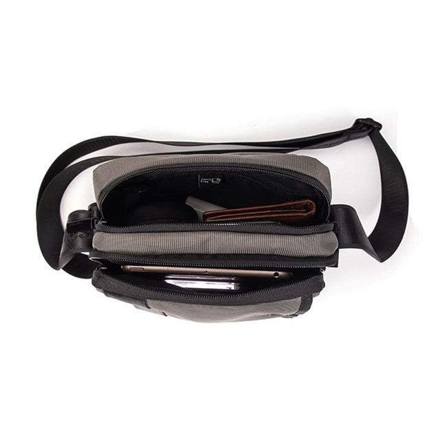 Hush Puppies Tas Pria Percy Sling Bag In Grey