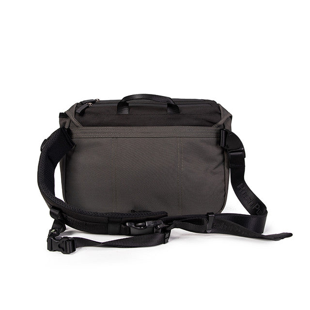 Hush Puppies Tas Pria Porter Messenger Bag In Grey