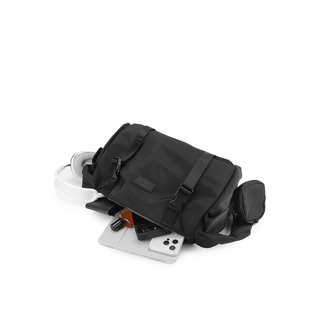 Hush Puppies Tas Pria Titus Messenger Bag In Black