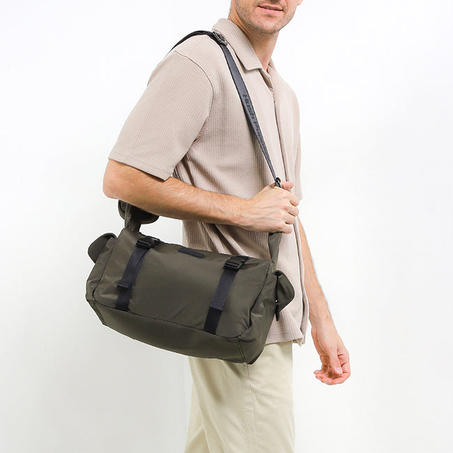 Hush Puppies Tas Pria Titus Messenger Bag In Khaki