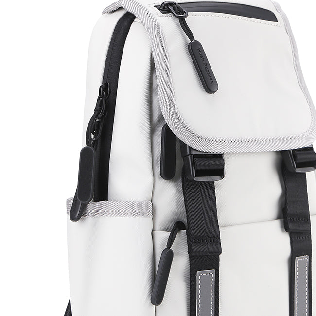 Hush Puppies Tas Pria Tom Chest Bag In Light Grey