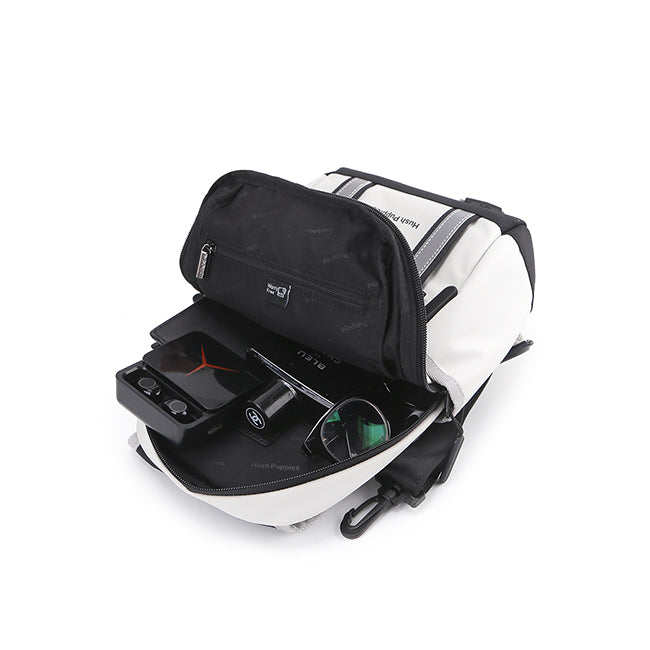 Hush Puppies Tas Pria Tom Chest Bag In Light Grey