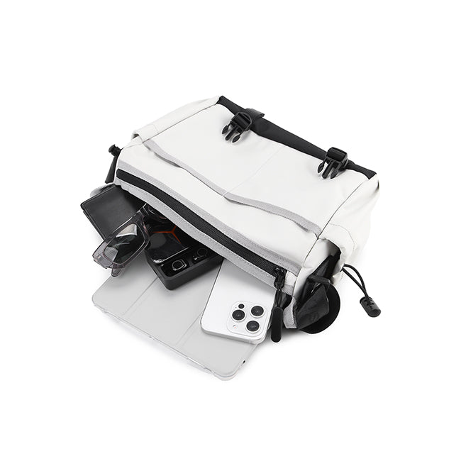 Hush Puppies Tas Pria Tom Messenger Bag In Light Grey