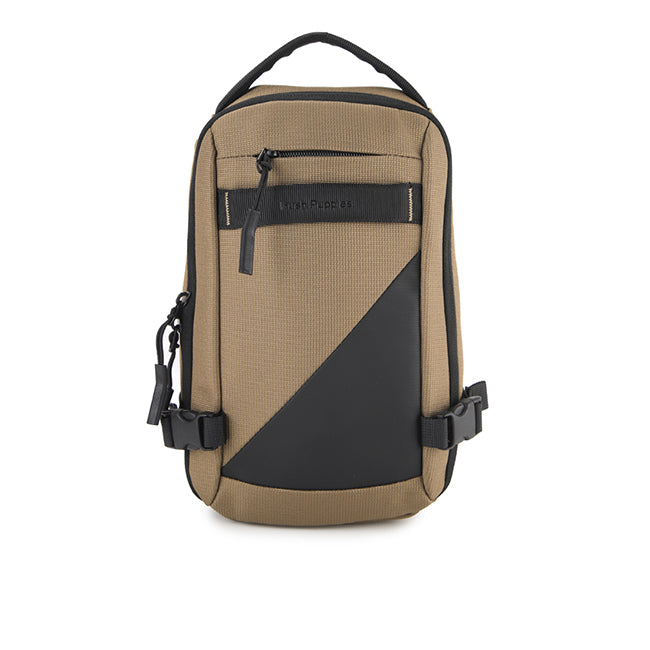 Hush Puppies Men Tanner Chest Bag In Brown