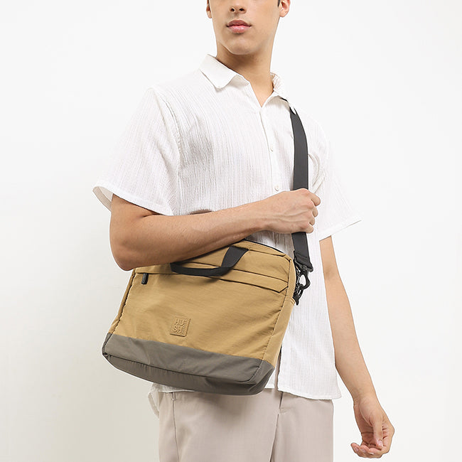 Hush Puppies Men Darrel Document Bag