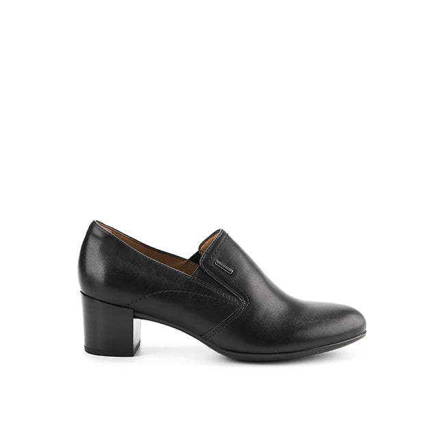 Hush Puppies Sepatu Wanita Loafers Sharon Loafer In Black