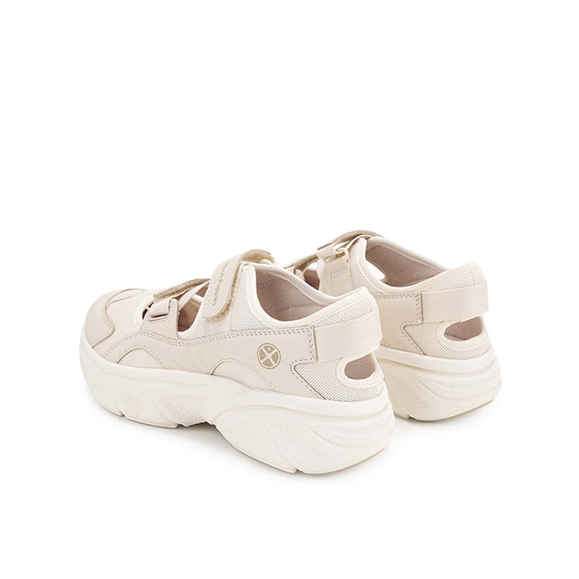Hush Puppies Sepatu Wanita Sling Back Movement Hybrid In White Leather
