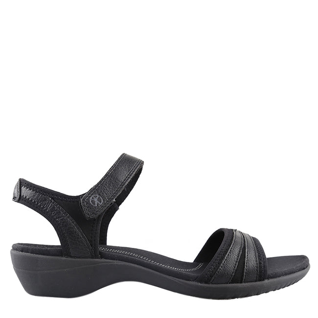 Hush Puppies Sandal Strapback Wanita Athos In Black
