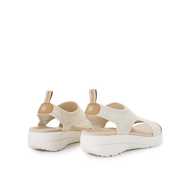 Hush Puppies Wanita Sling Back Breathe Knit Sandal In Cream