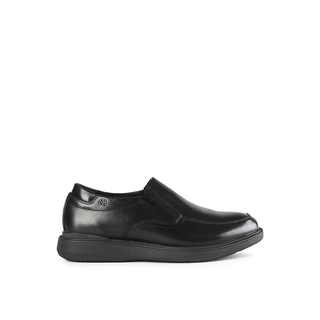 Alpha Slip On In Black