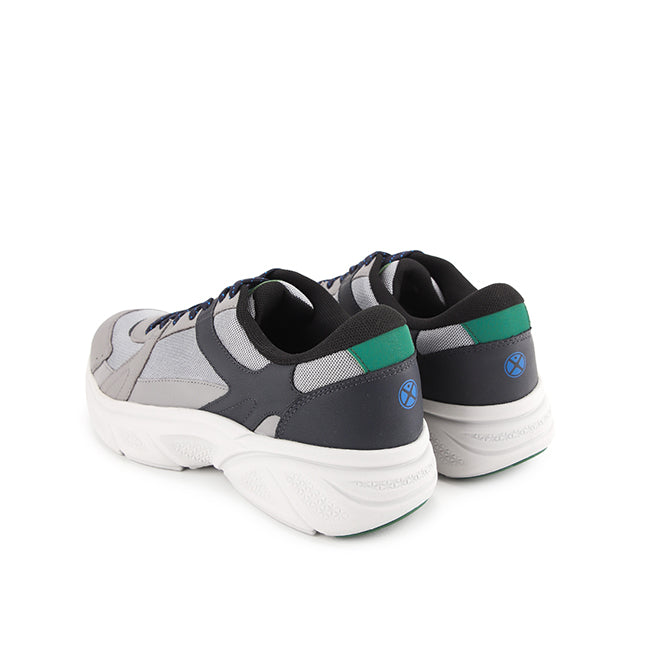 Movement Laceup In Calm Grey Leather