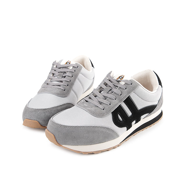 Hush Puppies Sepatu Pria Sneakers Seventy Eight In Calm Grey Suede