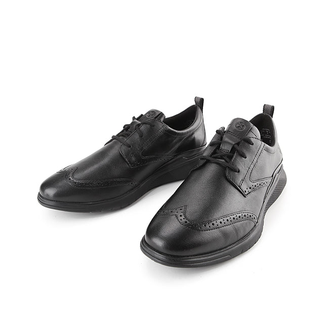 Advance Wingtip In Bold Black Leather