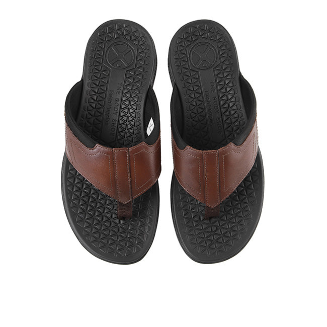 Hush Puppies Men Sandals Activate Toepost In Dark Brown Leather