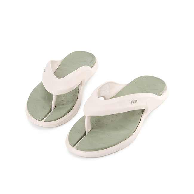 Cayman Toepost In Sand